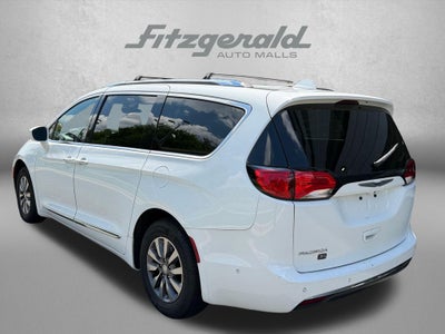 2020 Chrysler Pacifica Touring L Plus