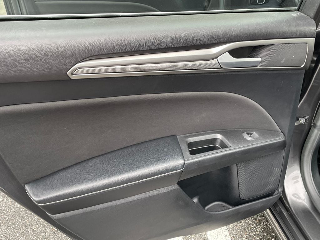 2018 Ford Fusion Hybrid SE