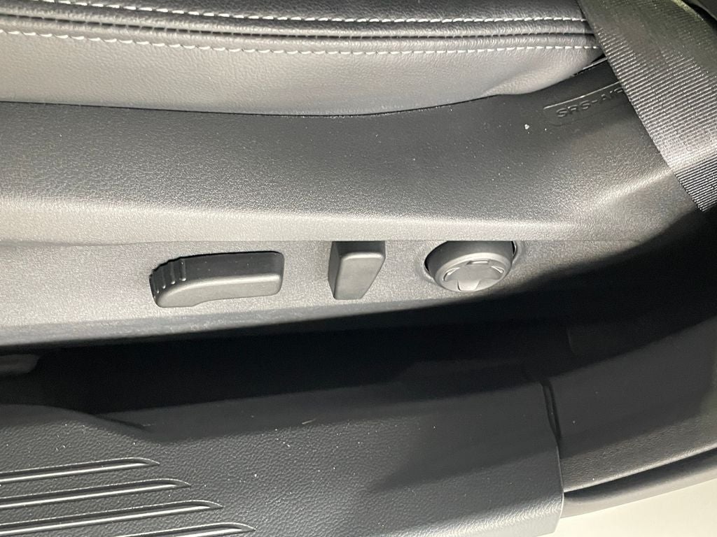 2025 Subaru Legacy Limited