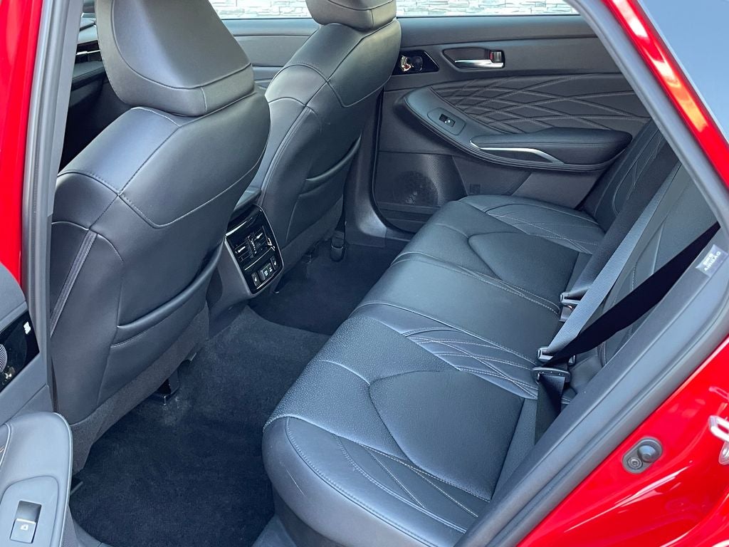 2022 Toyota Avalon Hybrid Limited