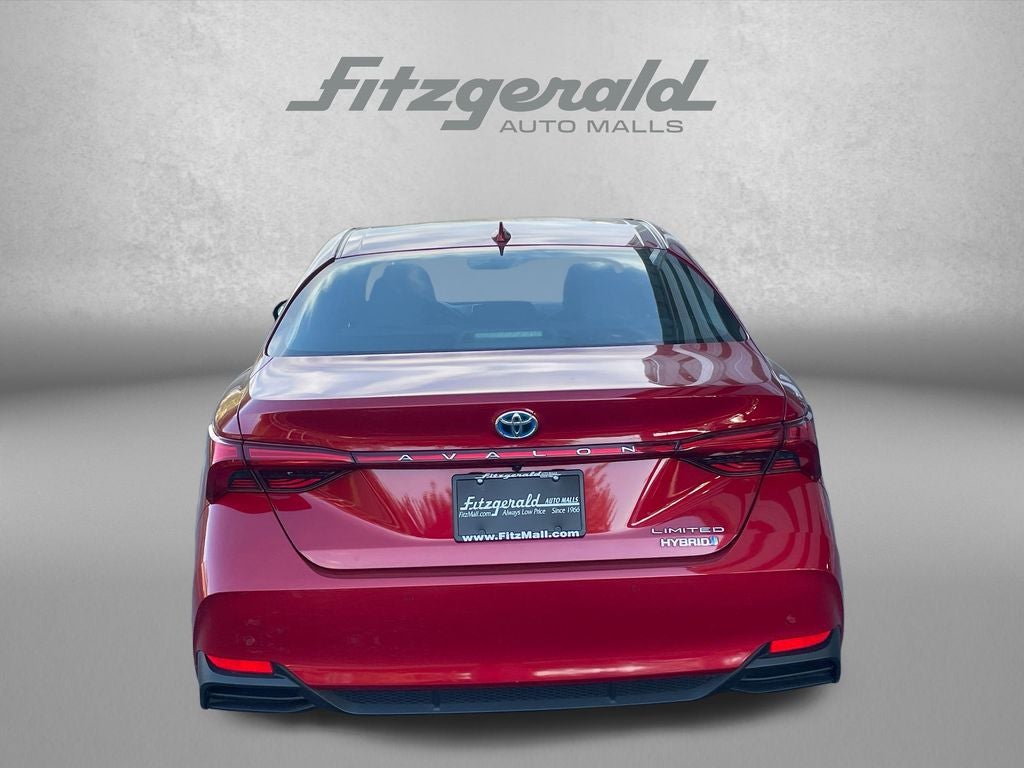 2022 Toyota Avalon Hybrid Limited