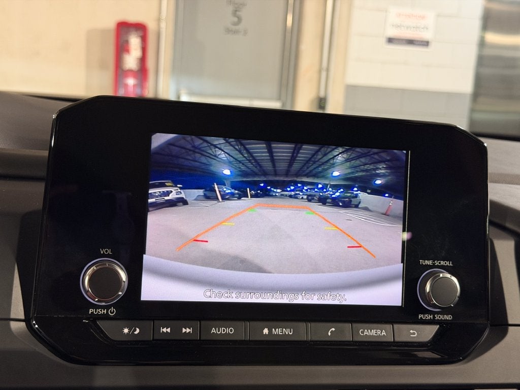 2024 Nissan Pathfinder S