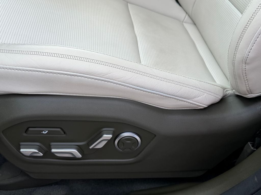 2024 Hyundai Santa Fe Hybrid Calligraphy