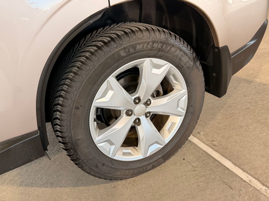2014 Subaru Forester 2.5i Touring