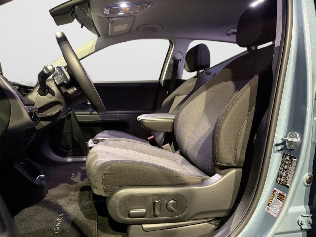 2024 Hyundai IONIQ 5 SE