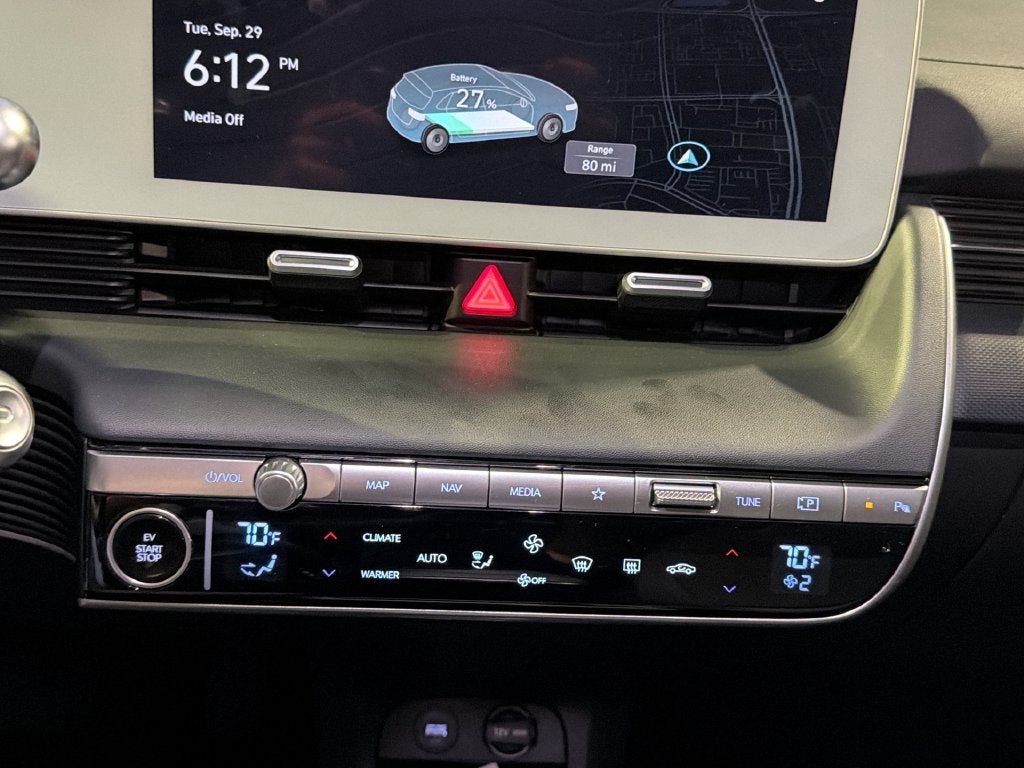 2024 Hyundai IONIQ 5 SE