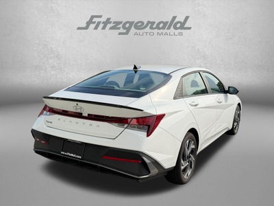 2025 Hyundai Elantra SEL Sport