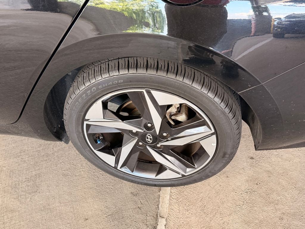 2021 Hyundai Elantra Limited