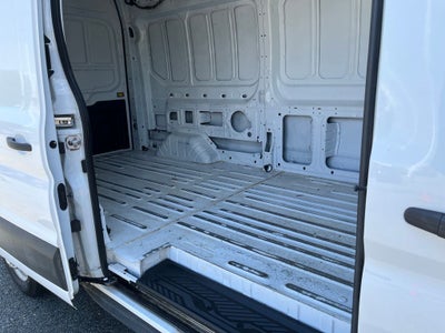 2023 Ford Transit Base