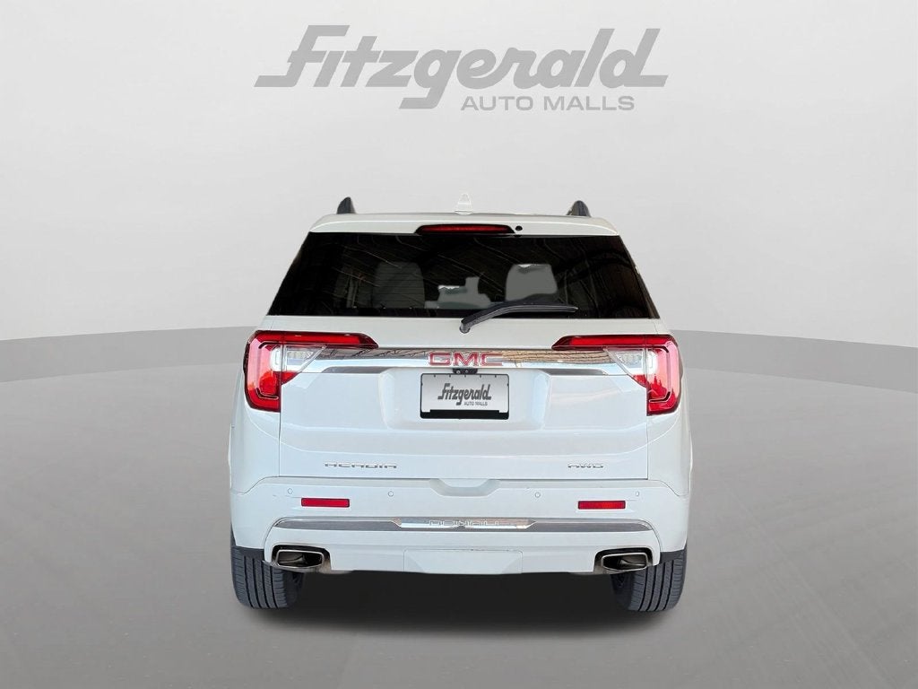 2021 GMC Acadia Denali