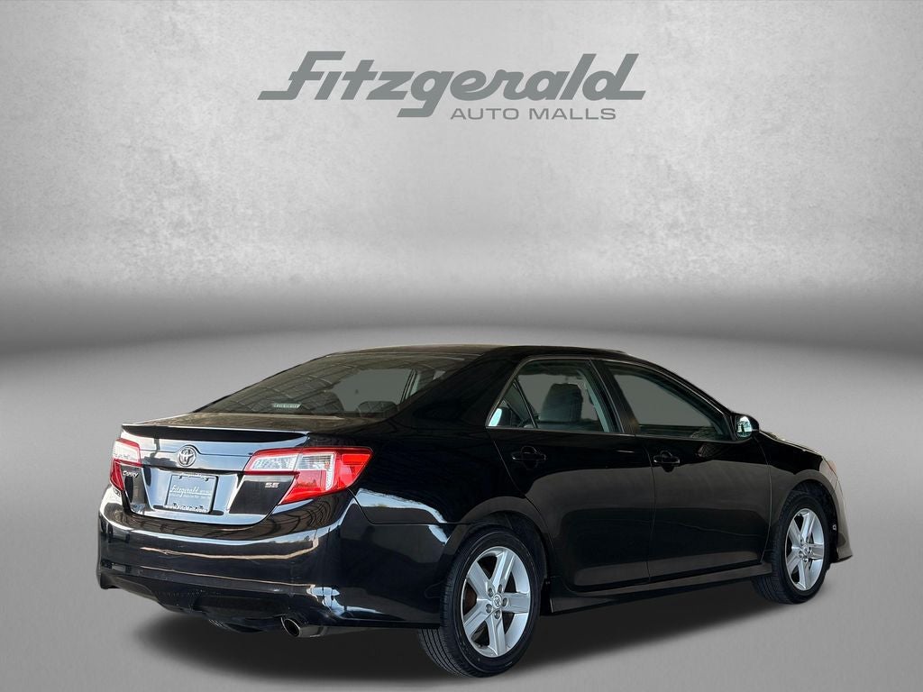 2012 Toyota CAMRY SE