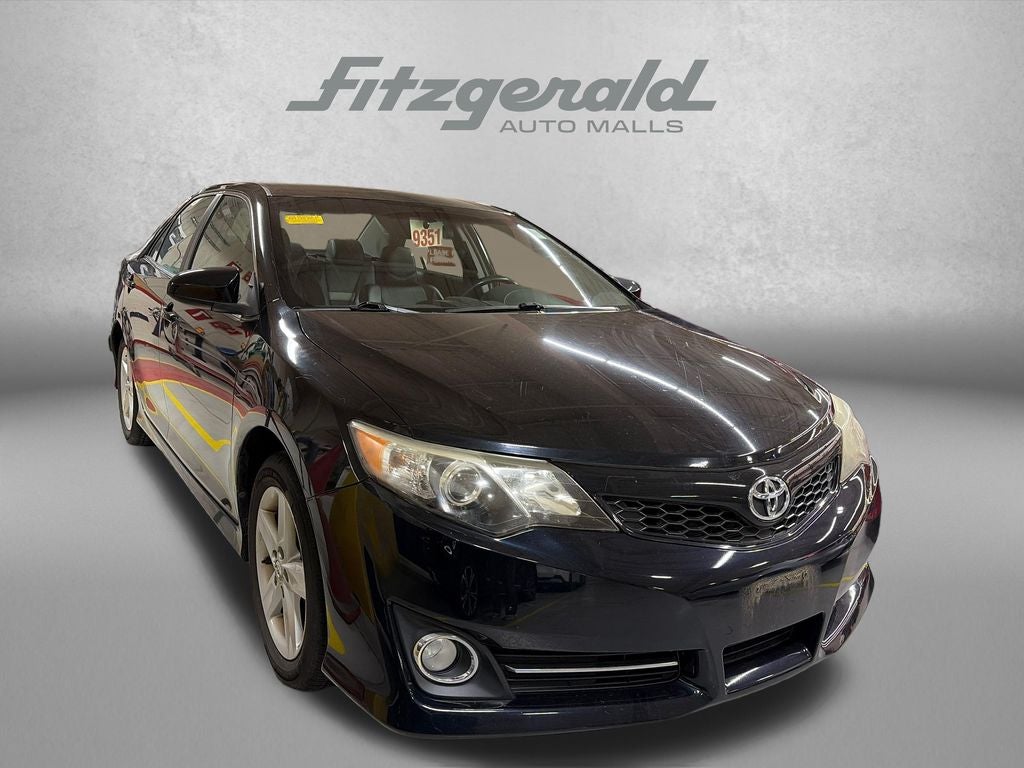 2012 Toyota CAMRY SE