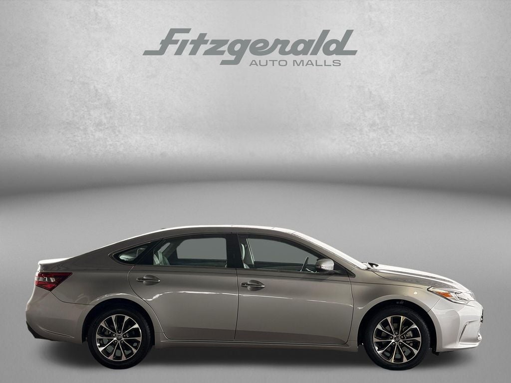 2018 Toyota AVALON XLE Premium