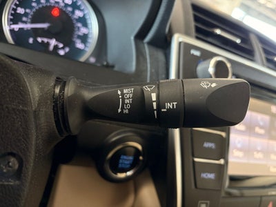 2017 Toyota CAMRY XLE