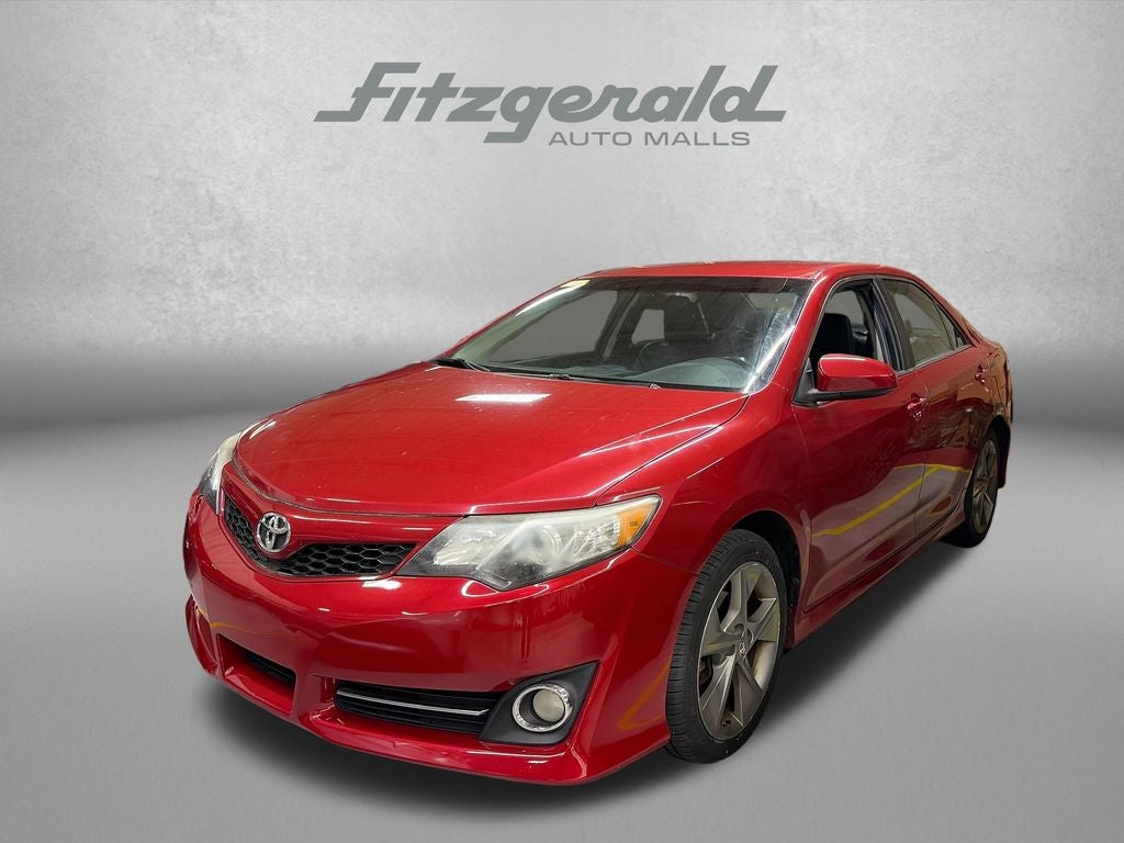 2014 Toyota CAMRY SE