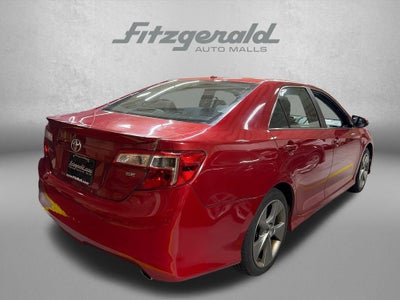 2014 Toyota CAMRY SE