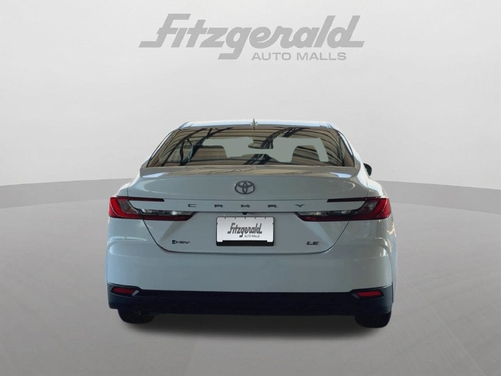 2025 Toyota Camry LE