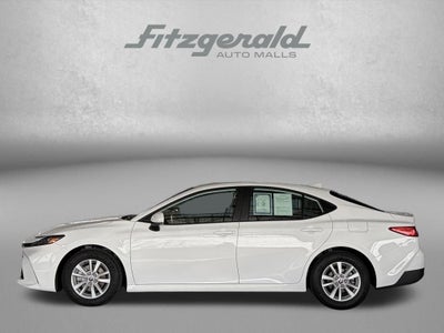 2025 Toyota CAMRY LE