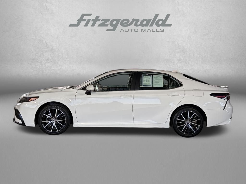 2024 Toyota CAMRY SE