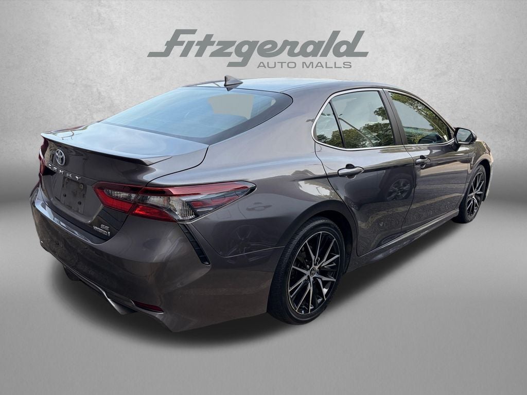 2023 Toyota Camry Hybrid SE