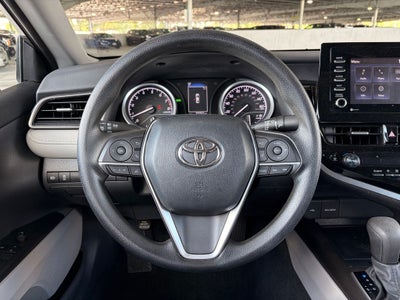 2022 Toyota CAMRY LE