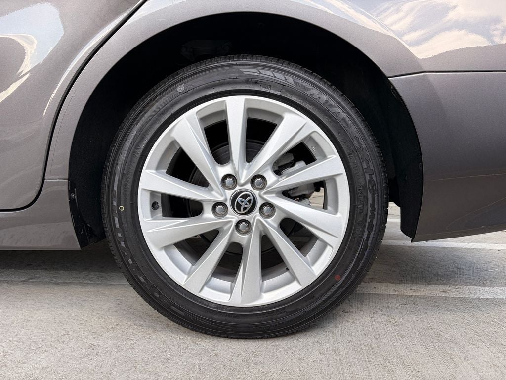 2022 Toyota CAMRY LE