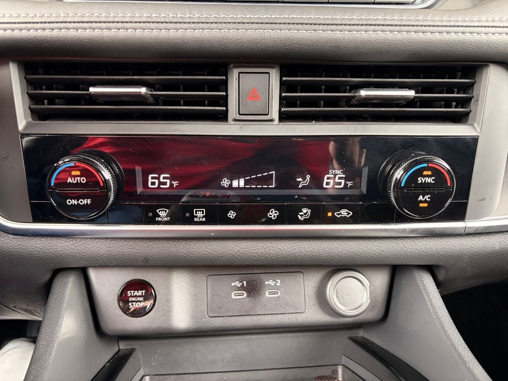 2026 Nissan Rogue SV