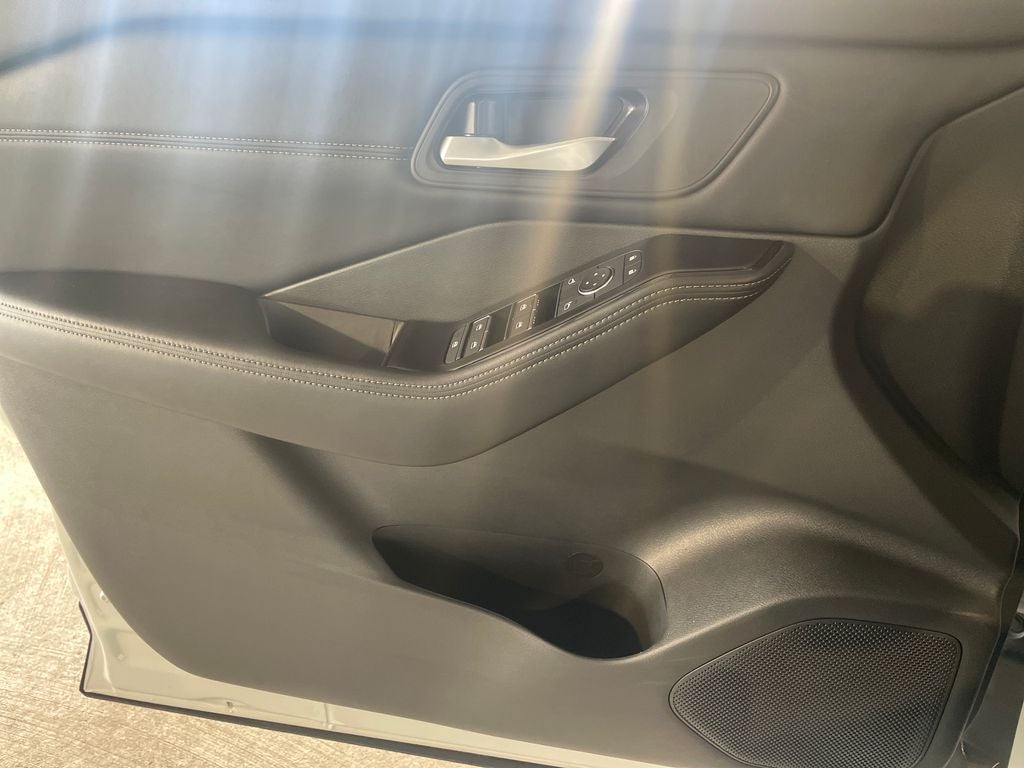 2026 Nissan Rogue SL