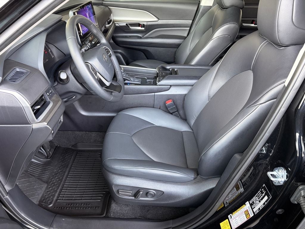 2025 Toyota GRAND HIGHLANDER XLE