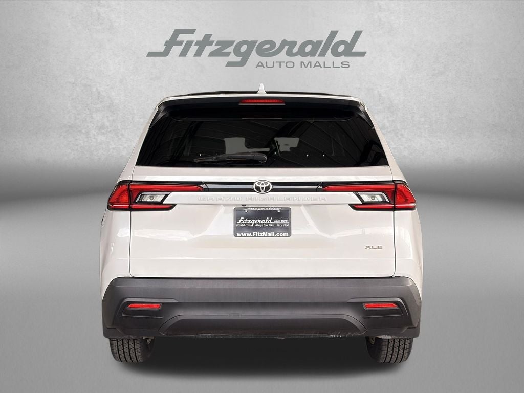 2024 Toyota Grand Highlander XLE