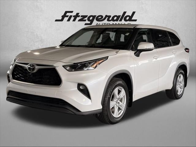 2022 Toyota HIGHLANDER LE