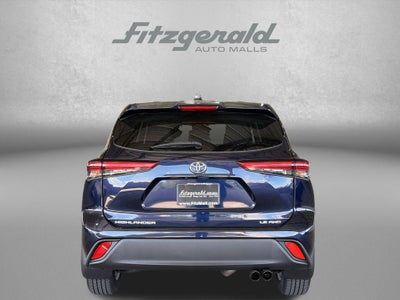 2022 Toyota HIGHLANDER LE