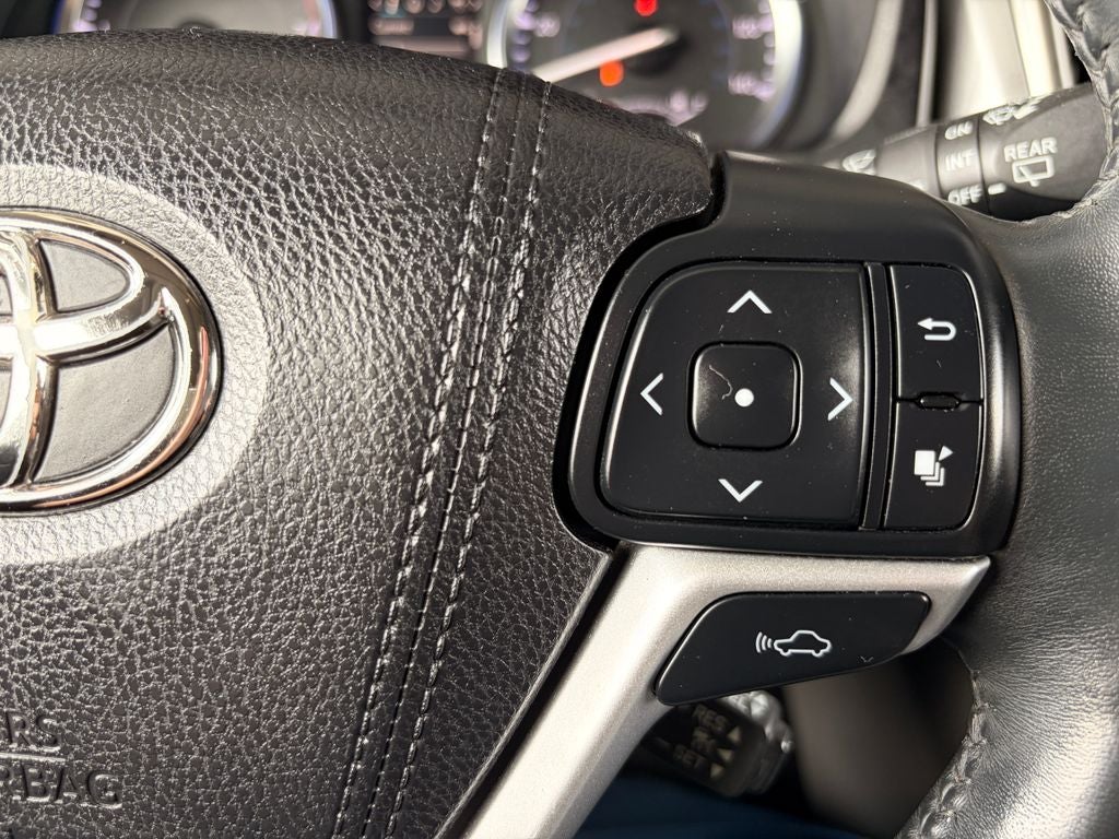 2016 Toyota Highlander Limited Platinum V6