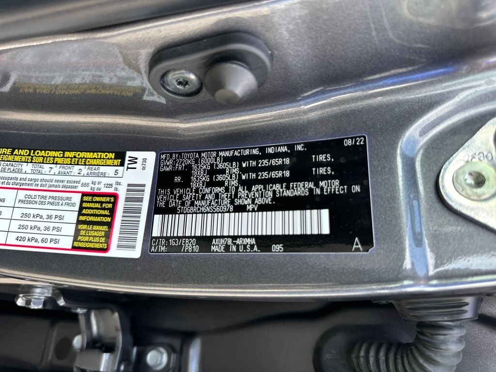 2022 Toyota HIGHLANDER HYBRD XLE