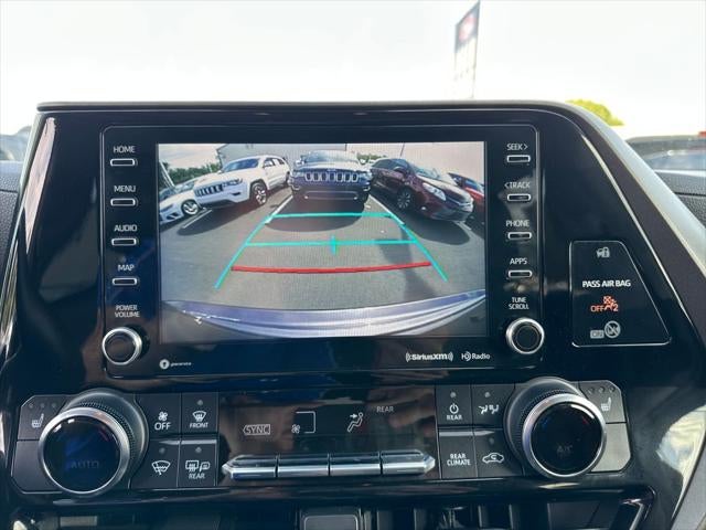 2022 Toyota HIGHLANDER HYBRD XLE