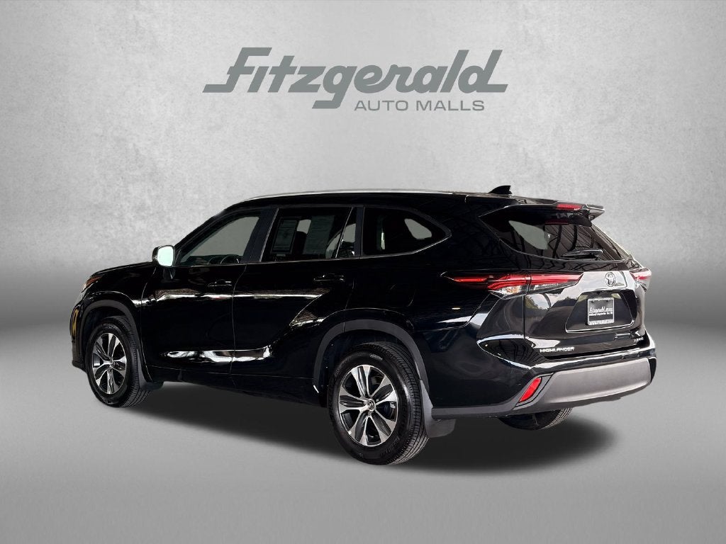 2026 Toyota Highlander XLE