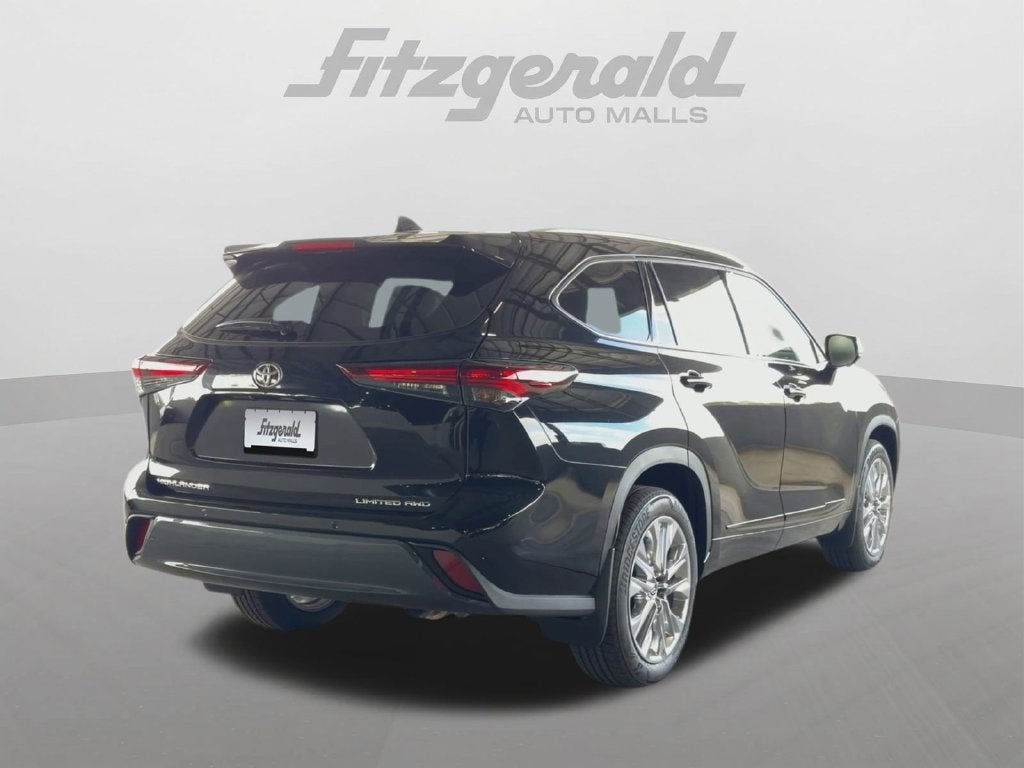 2026 Toyota Highlander Limited