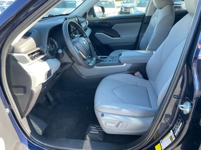 2023 Toyota HIGHLANDER L