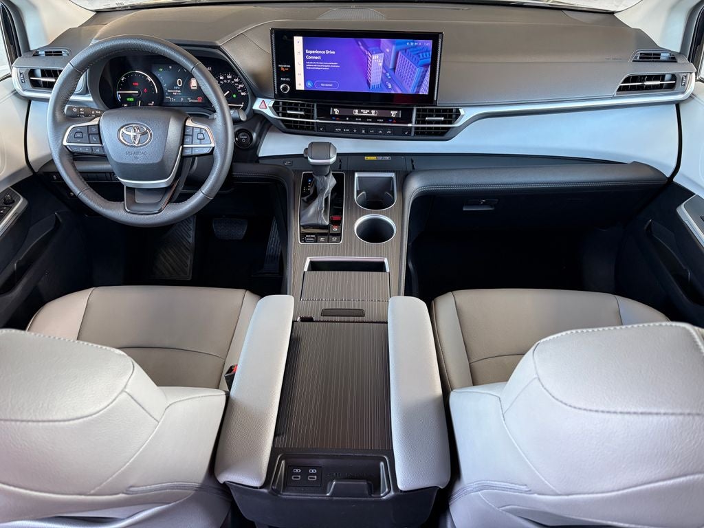 2026 Toyota Sienna XLE 8 Passenger
