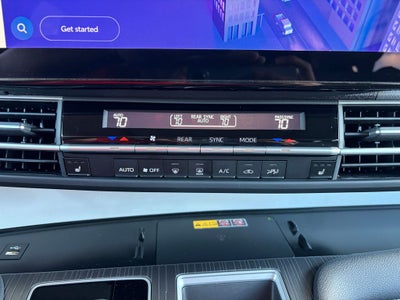2026 Toyota Sienna XLE 8 Passenger