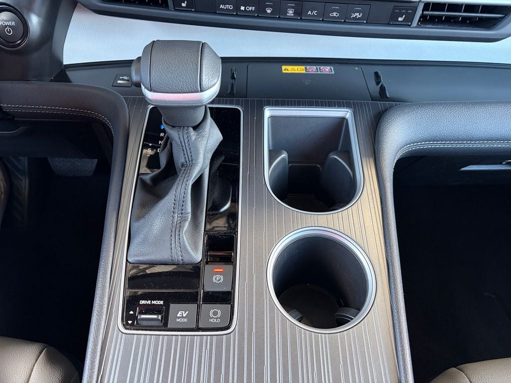 2026 Toyota Sienna XLE 8 Passenger