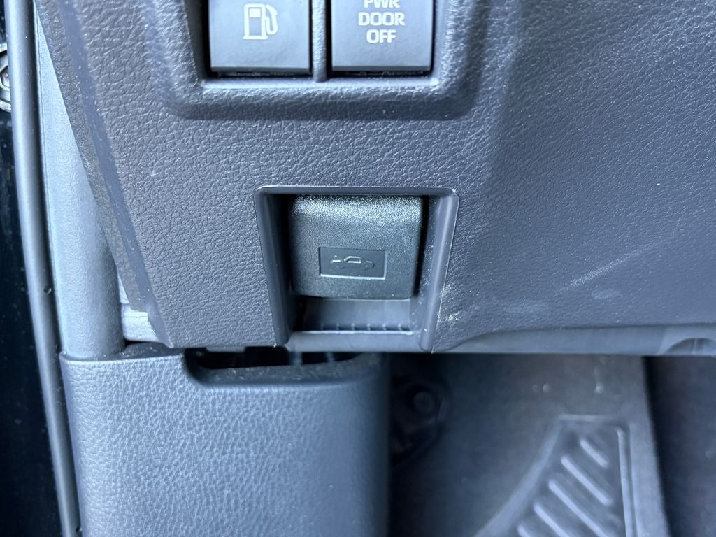 2026 Toyota Sienna XLE 8 Passenger