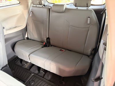 2024 Toyota SIENNA XLE XLE 8 Passenger