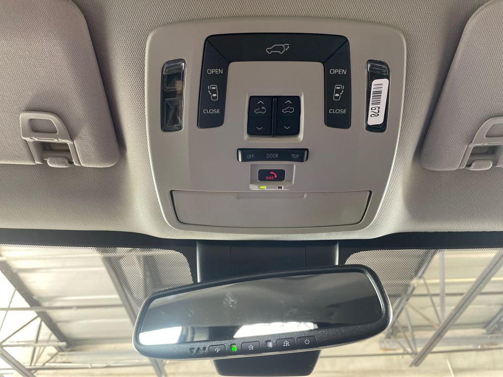 2026 Toyota Sienna XLE 7 Passenger