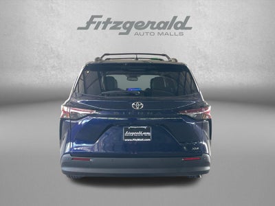 2026 Toyota Sienna XLE 7 Passenger