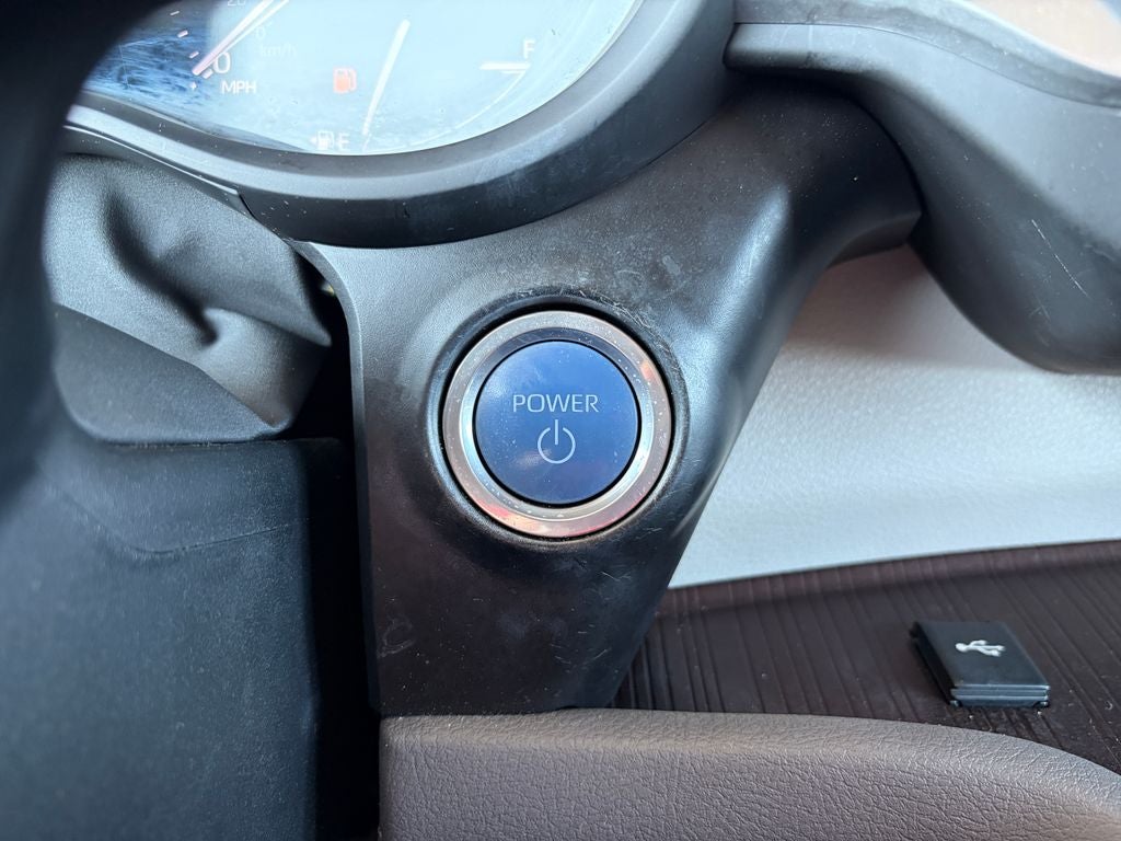 2023 Toyota Sienna XLE 7 Passenger