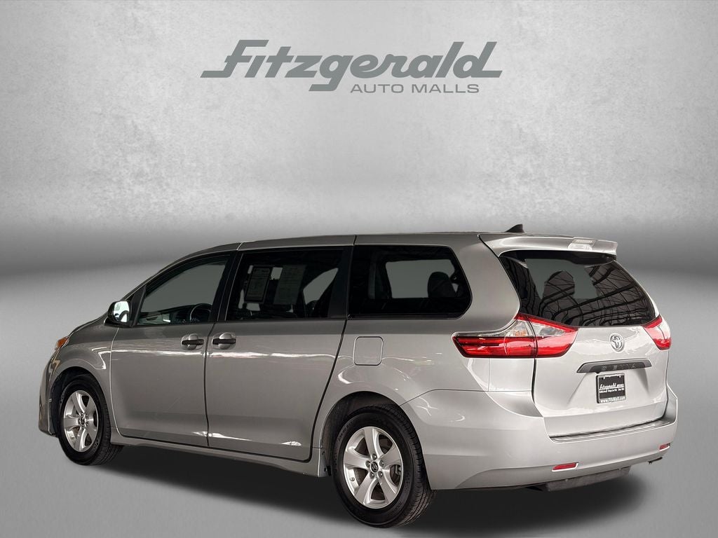 2020 Toyota Sienna L 7 Passenger