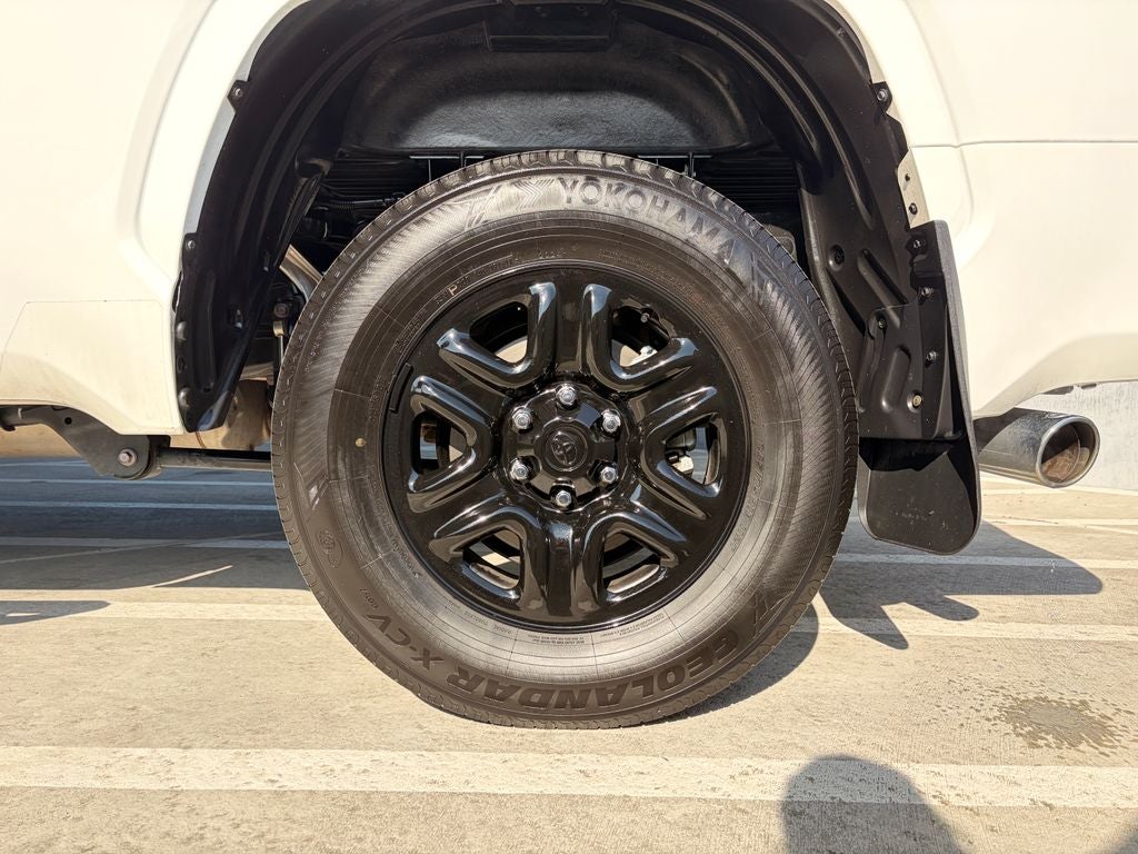 2025 Toyota TUNDRA 4X4 SR