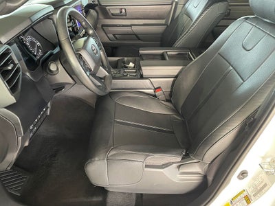 2025 Toyota TUNDRA 4X4 SR