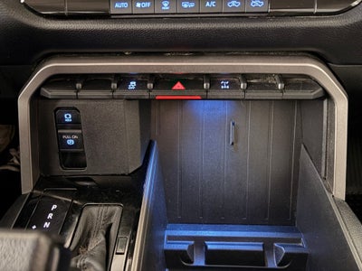 2023 Toyota TUNDRA 4X4 SR5